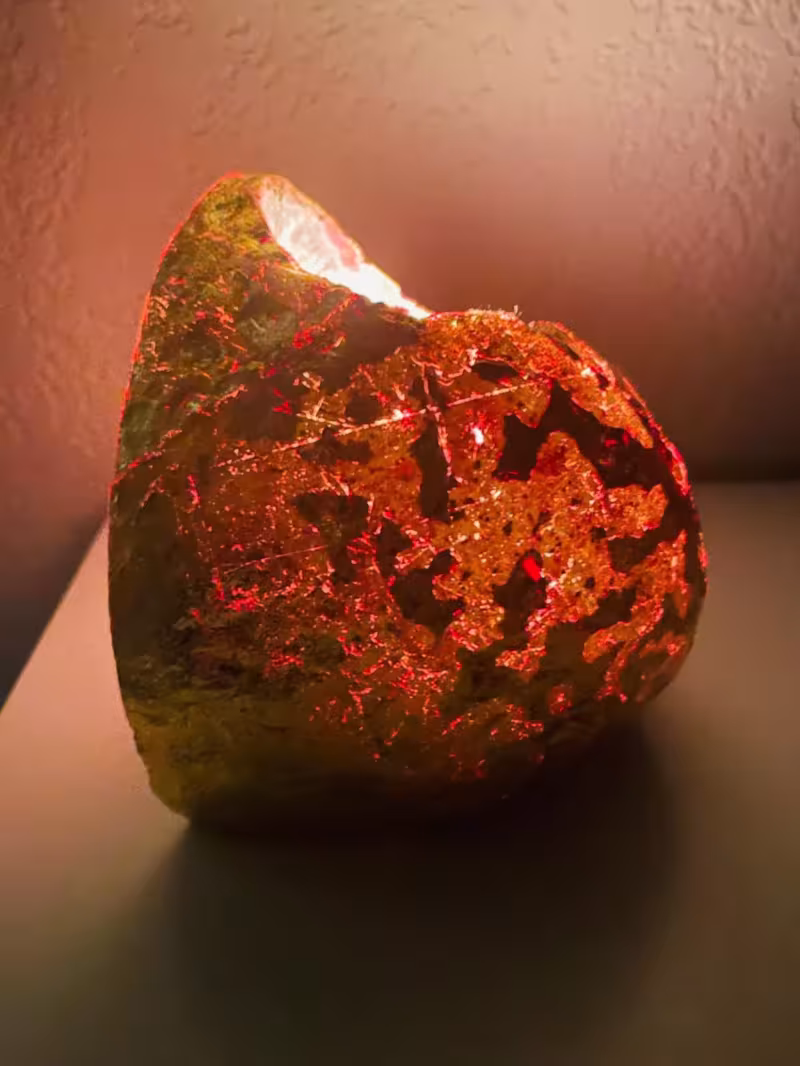 photophore rose or allumé nuit