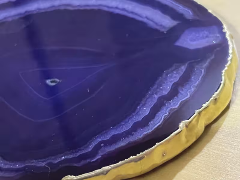 dessous de verre agate violet et or