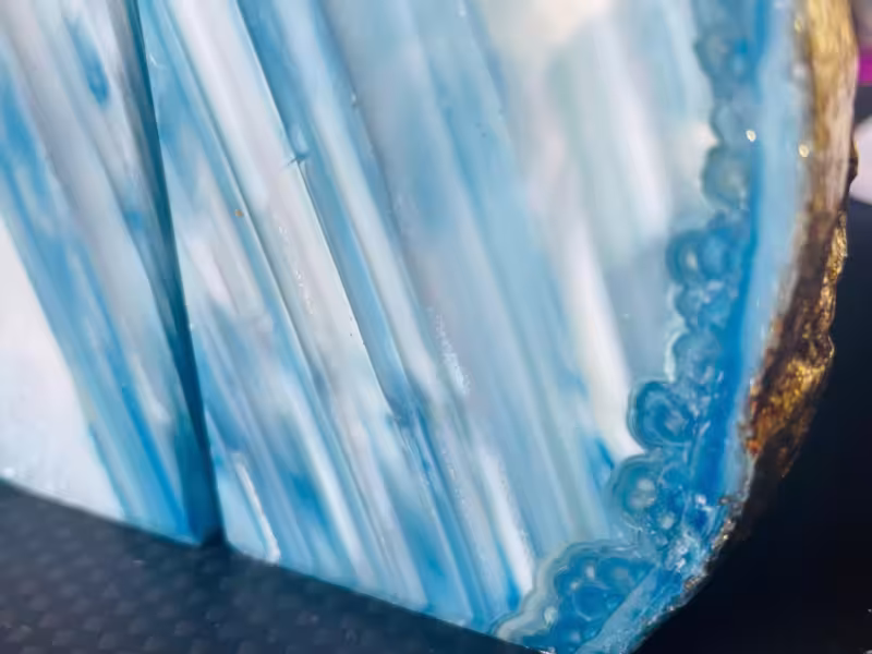 Presse-livres bleu or